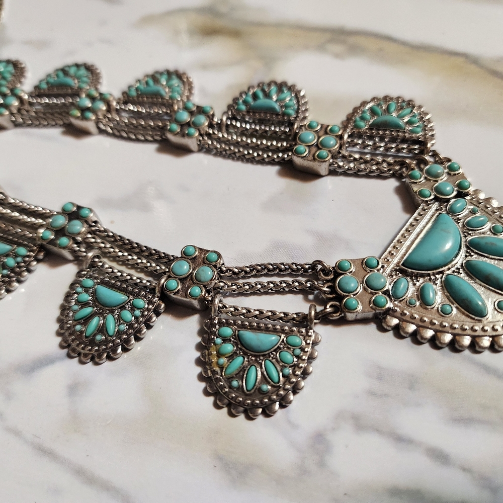Lucky Brand Aqua and Silver Statement Necklace - Picture 9 of 10